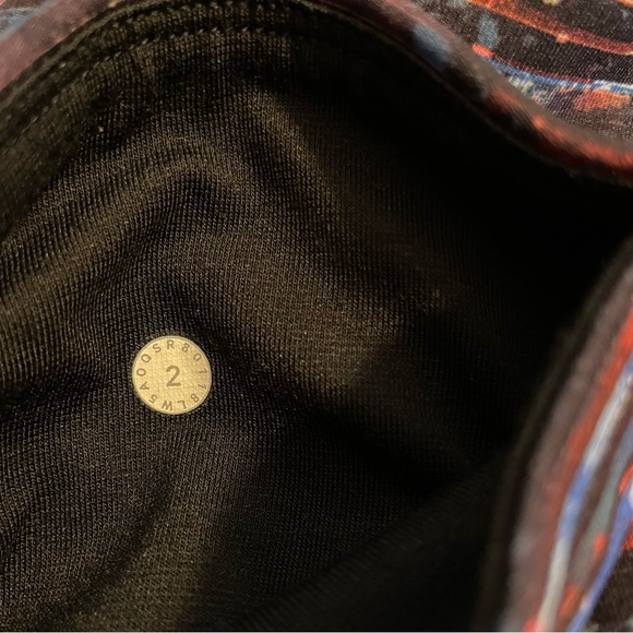 Lululemon multi color leggings size 2 - Picture 5 of 10